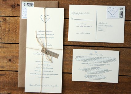 Here are a few examples of simple effective and beautiful wedding 